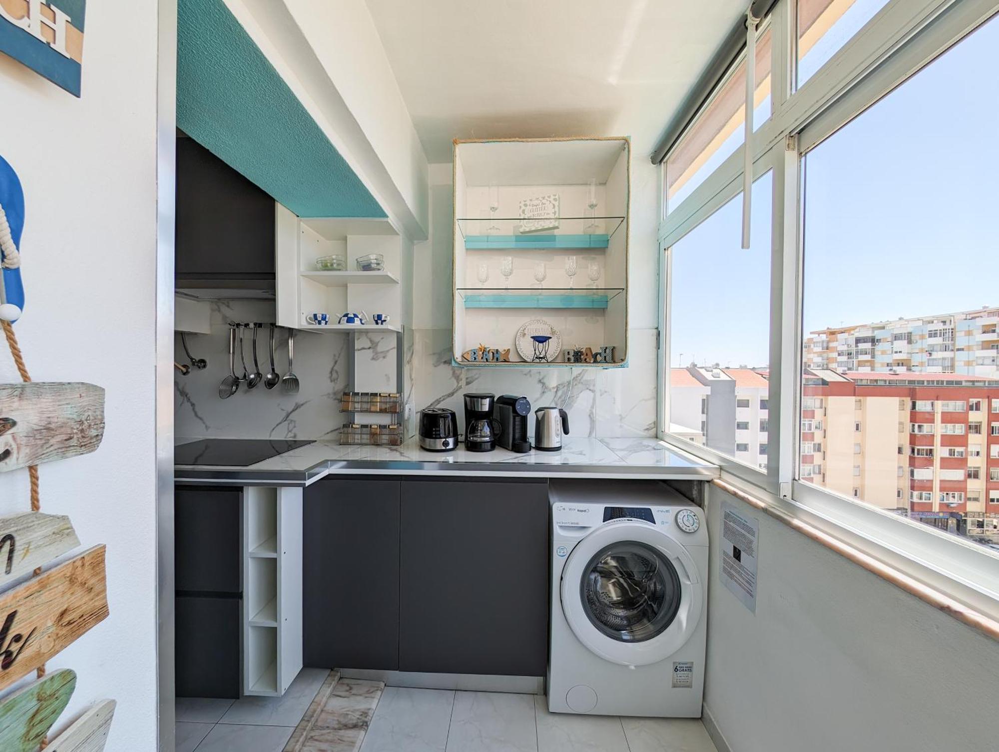2 Room Condo - 5 Mins From Costa Da Caparica Beach & Bars Экстерьер фото